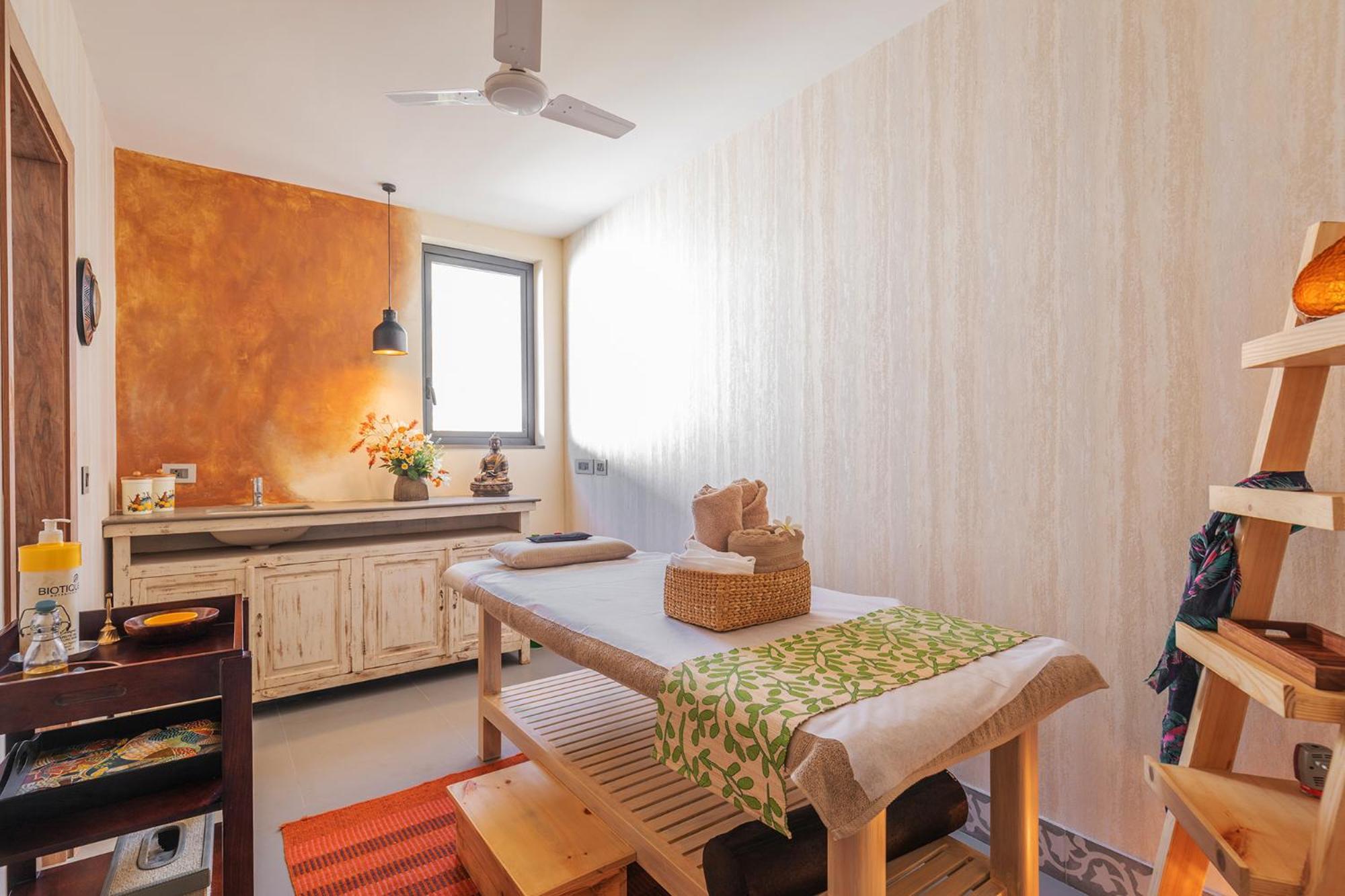 Karma Chalets Gurgaon Exterior photo