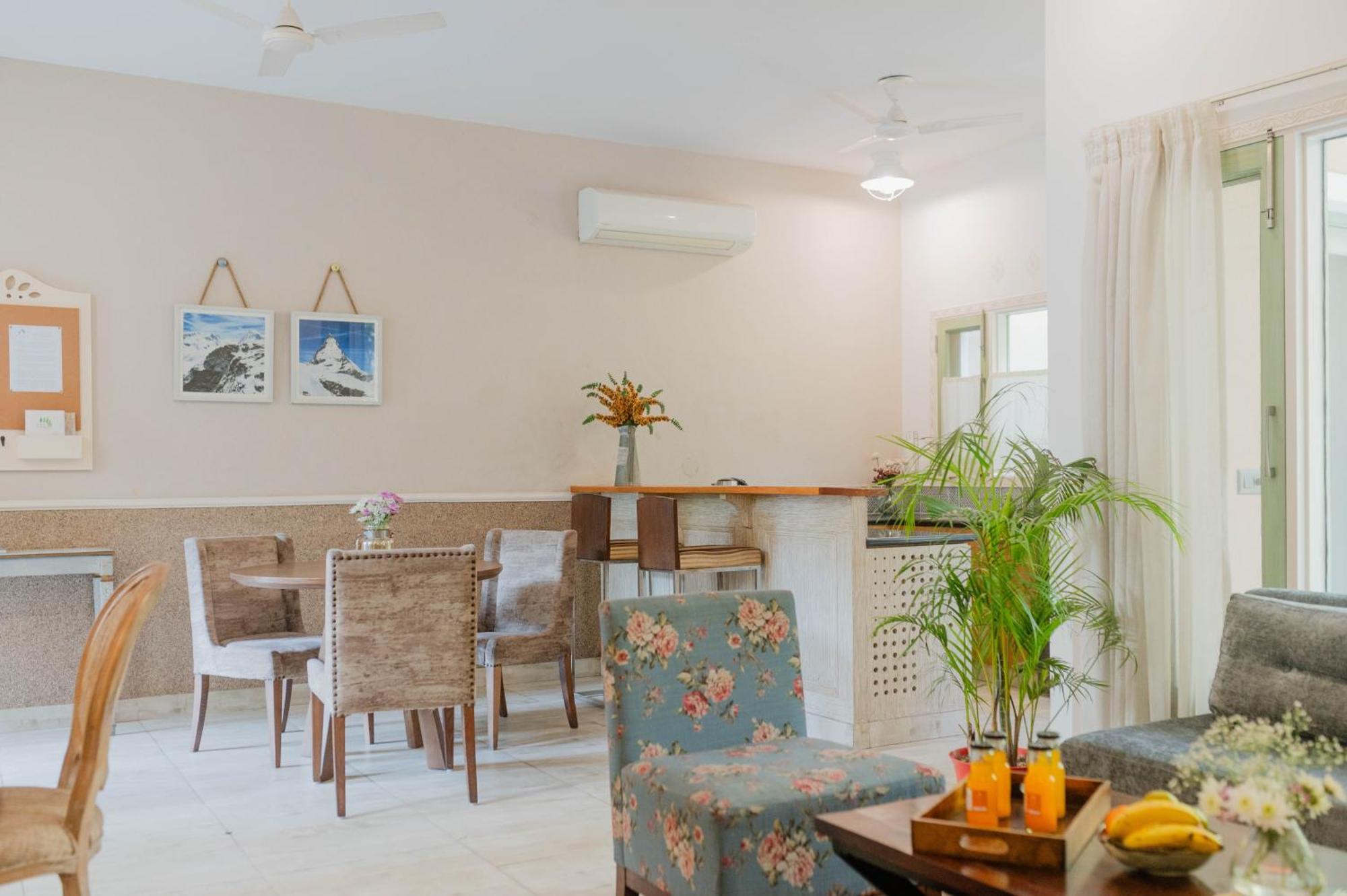 Karma Chalets Gurgaon Exterior photo