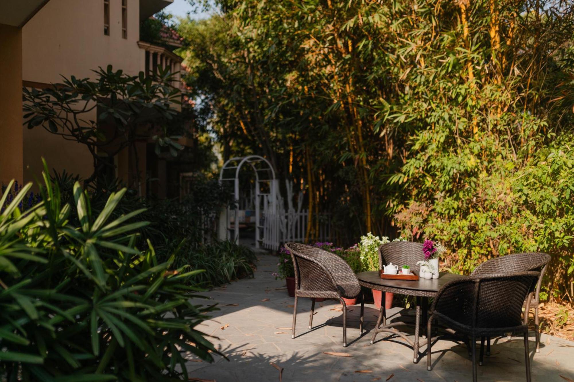 Karma Chalets Gurgaon Exterior photo